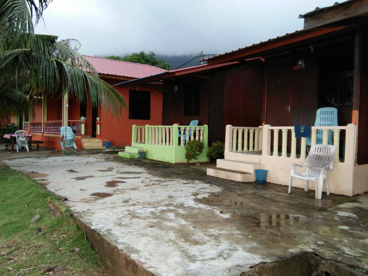 Spc Or Sp Barakah At Abc Air Batang Village Kampong Ayer Batang المظهر الخارجي الصورة